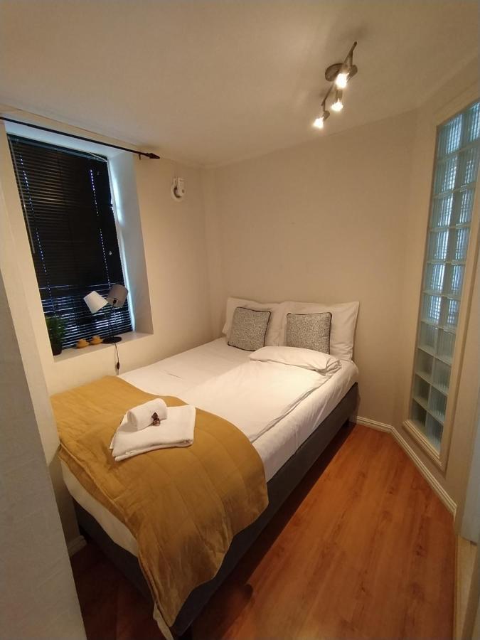 נרוויק Central Bus Station Apartment, Wifi, Tv מראה חיצוני תמונה